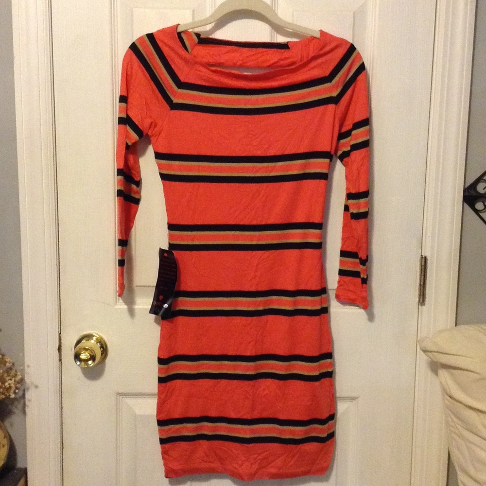 3/4 sleeve dress